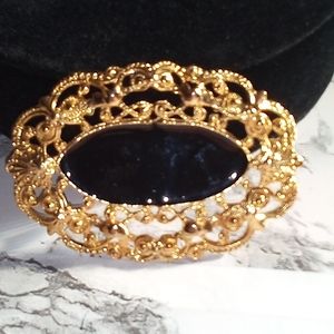 *SALE* Gold Tone and Black Enamel Brooch/Pin